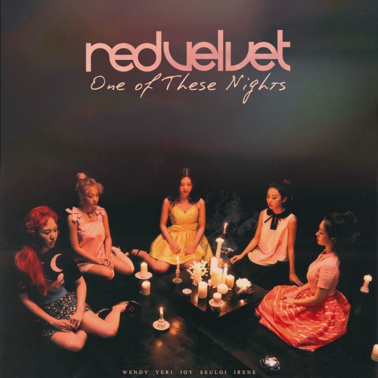 دانلود موزیک ویدیو کره ای گروه (رد ولوت) Red Velvet با نام (یکی از این شب ها) One Of These Nights